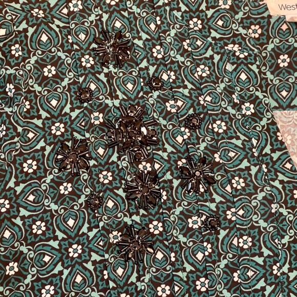 Westport | Petite Beaded Green Top | PXL - Picture 4 of 8